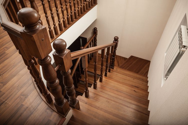 A Wooden Staircase’s Advantages for Your Home